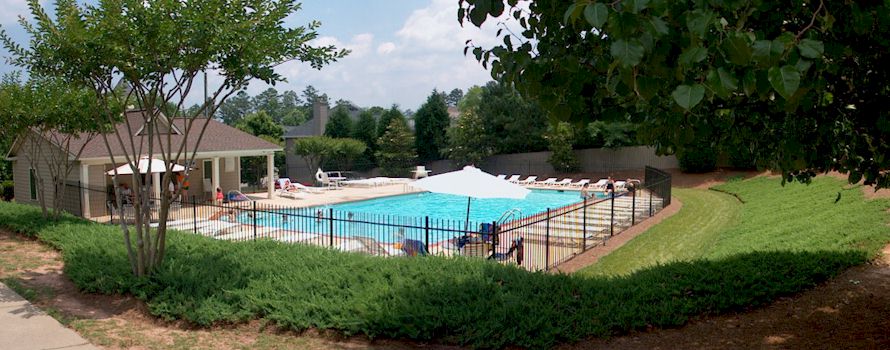 pool With Change Rooms